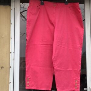 {$13 BUNDLED} New RUDY Rd. Pink Salmon Capris Pants